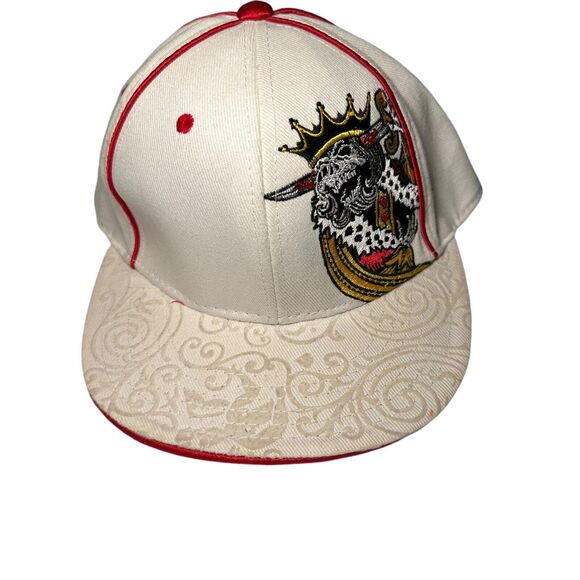 Avirex Fitted Cap Hat Men's Size 7 1/8 White/Red King Sword Retro Hiphop Y2K - Picture 1 of 7
